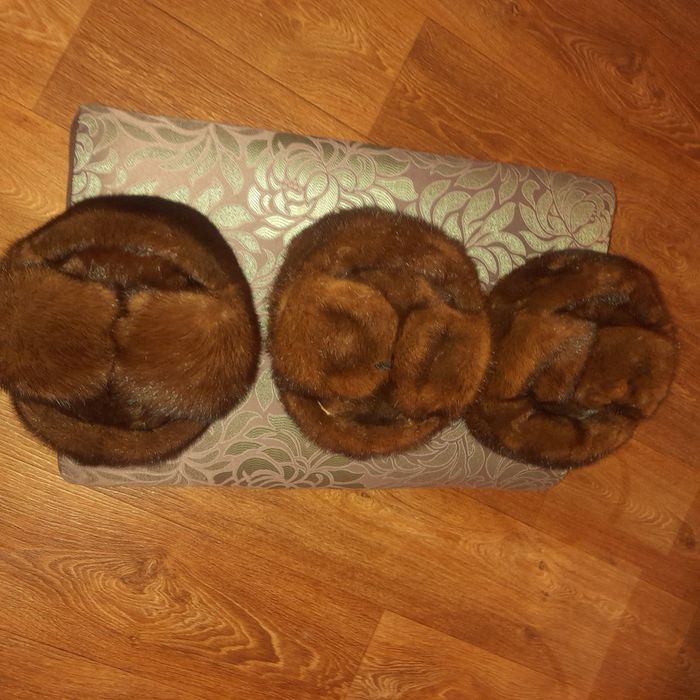 Продам шапки норкові400.250.200грн