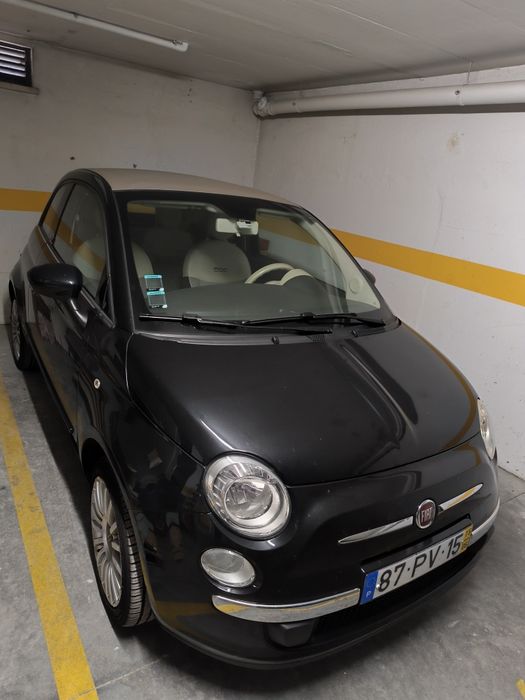 Automóvel FIAT 500C
