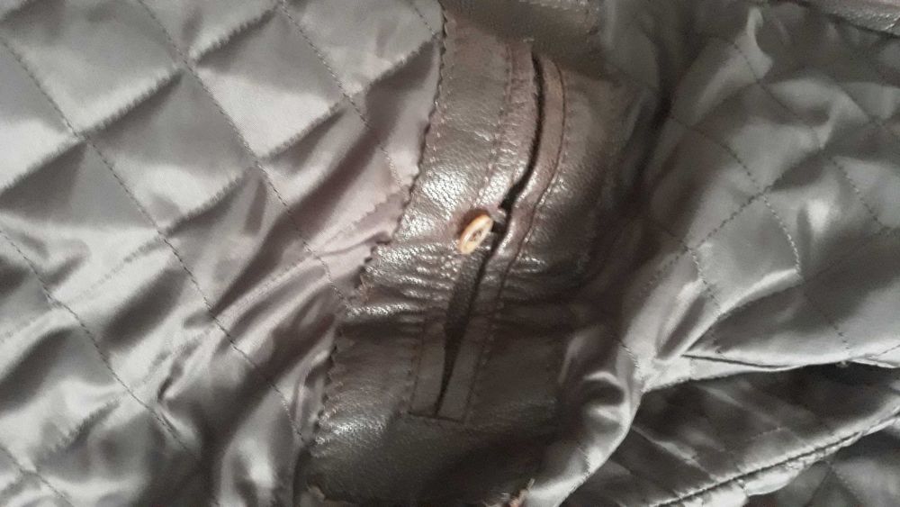 Casaco  de homem  em pele genuína