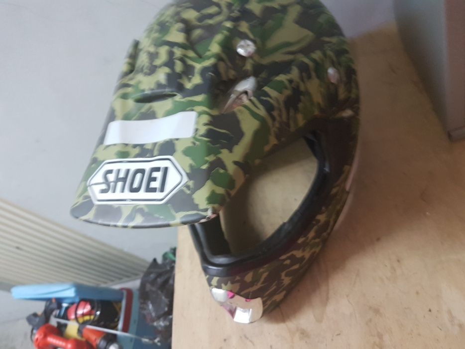 capacete shoei