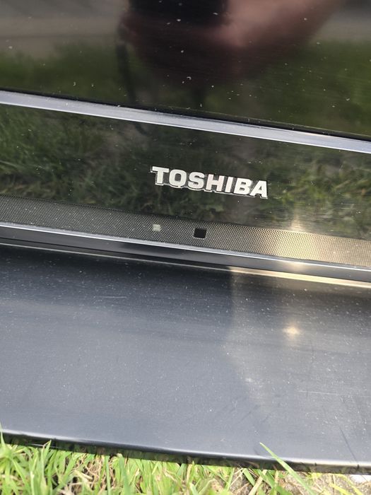 Telewizor Toshiba 32XV550P z pilotem