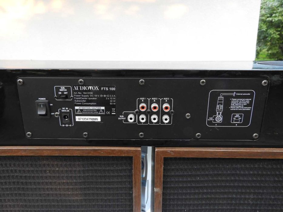 Soundbar Audiovox FTS 100 do naprawy lub na części