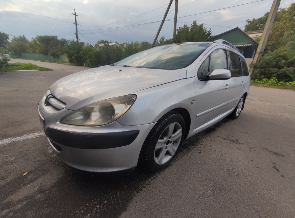 Продам Пежо 307    .