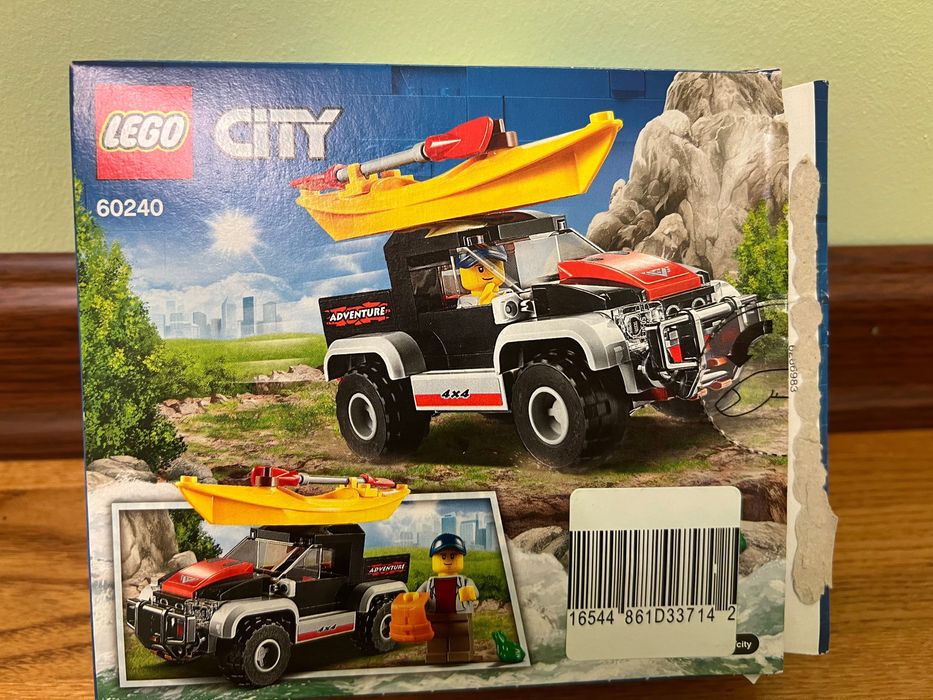 конструктор LEGO City Пригоди на байдарках