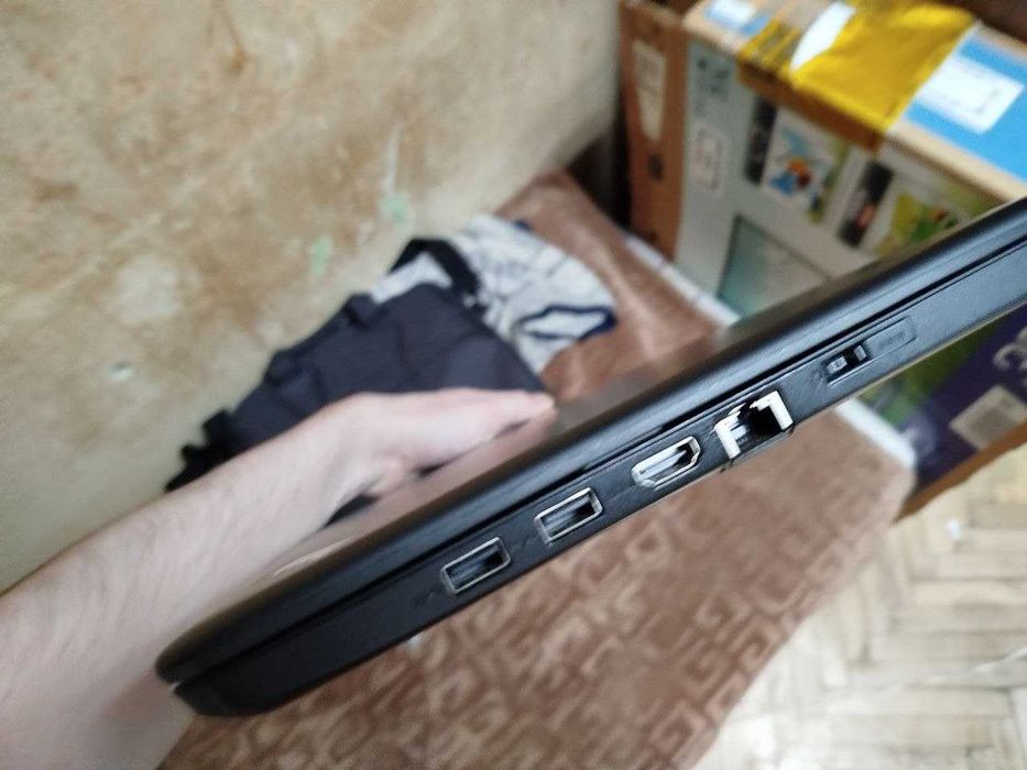 Ноутбук Lenovo Thinkpad E450 (i3, 8gb vram, 120gb ssd)