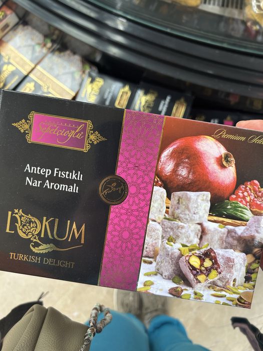 Локум с фисташками и гранатом