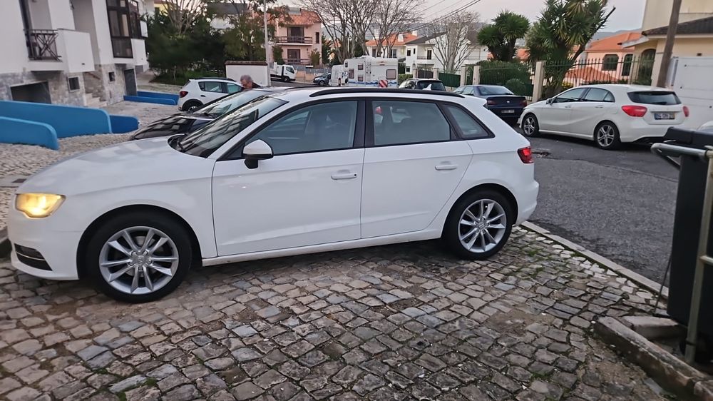 Audi A3 sportback 1.6 TDI ano 2016.   150km  único dono