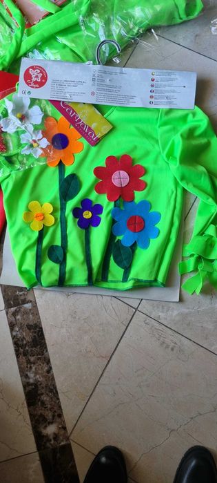 Fatos de carnaval - Flores em vasos