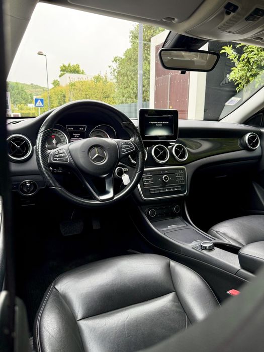 MERCEDES CLA 180d Auto ** Desde 189€ Mês**