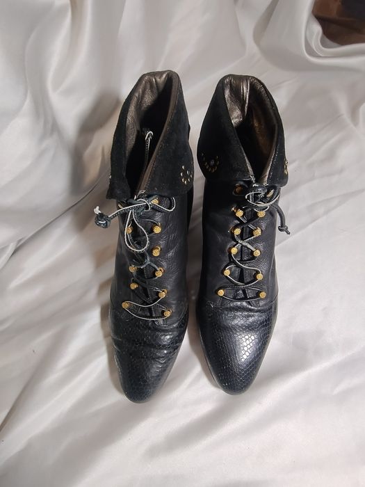 BALLY skórzane botki damskie 37 luksusowe czarne sznurowane Italy premium