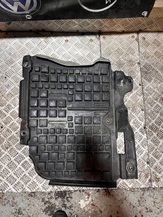 Jeep grand cherokee wk2 oslona podwozia