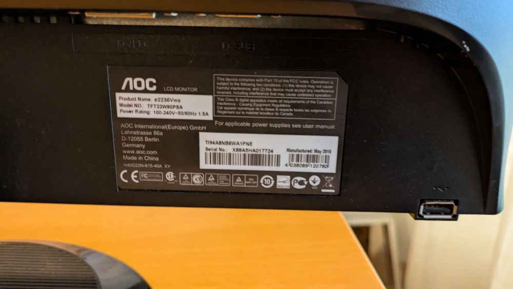 Monitor PC AOC de 22 polegadas