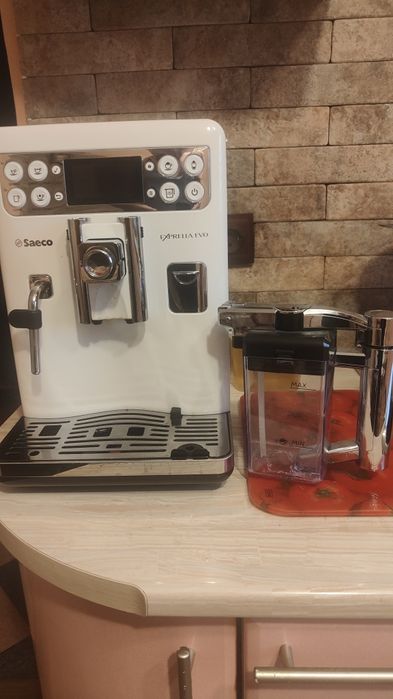 Кавоварки Saeco Delonghi