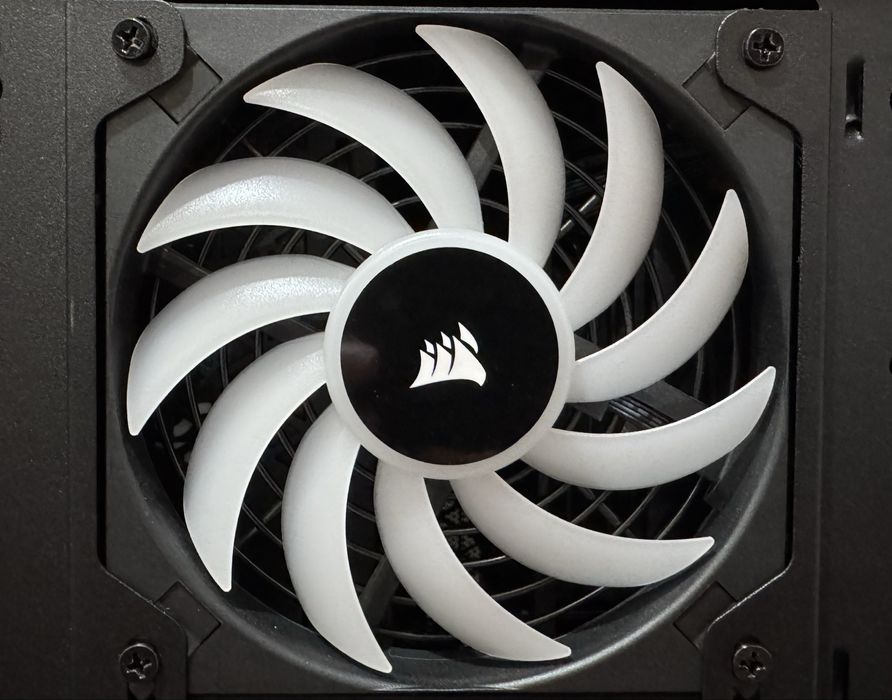 Ventoinhas Corsair AF120 RGB Slim (3-Pack)