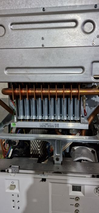 Котел JUNKERS BOSCH (Юнкерс) димохідний