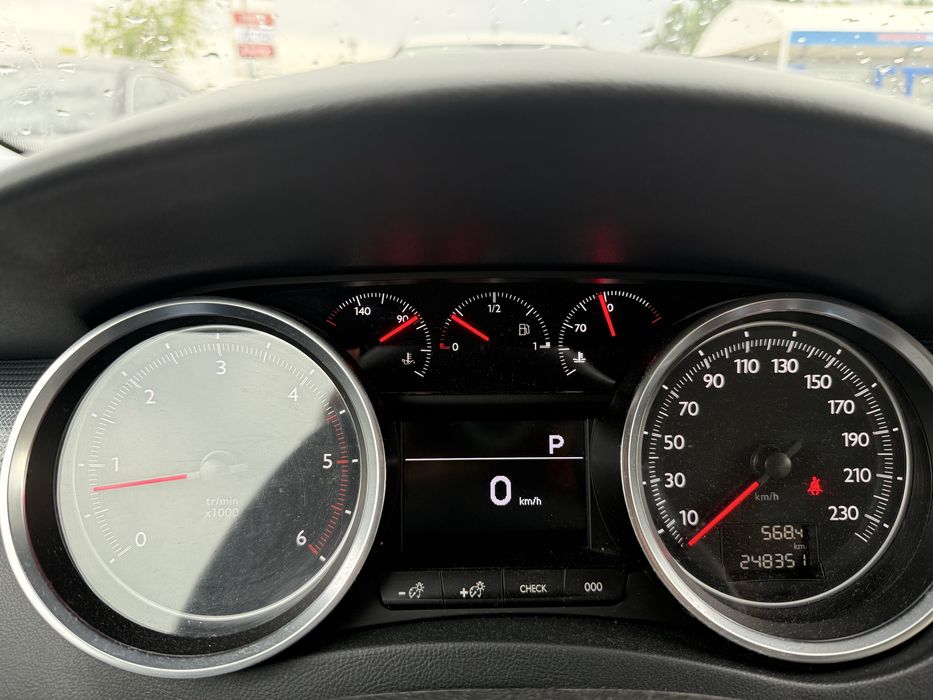 Peugeot 508 SW BlueHDI