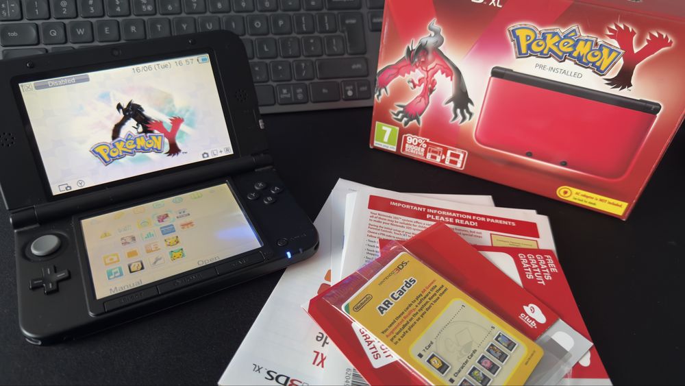Konsola NINTENDO 3DS XL Pokemon Y