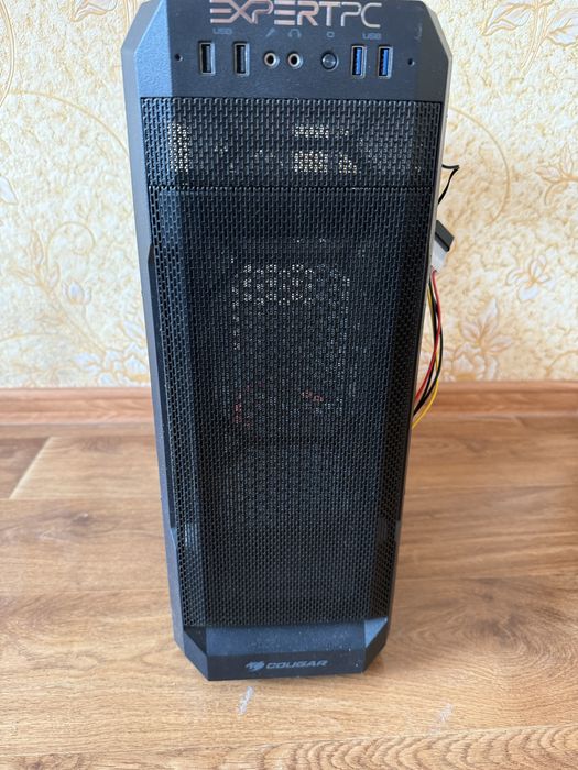 Корпус ПК Cougar MX331 б/в - готовий до збирання