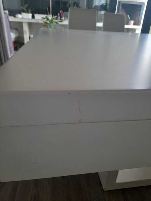 Mesa quadrada 140x140  branca