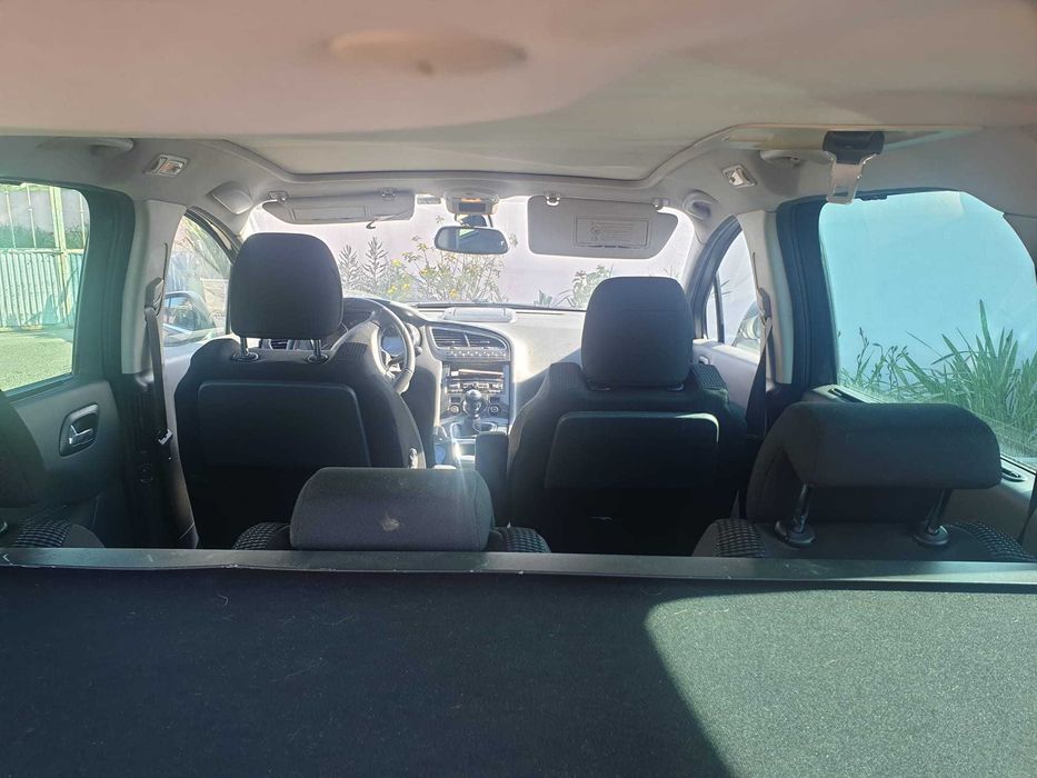 Peugeot 5008 Sport — photo 2