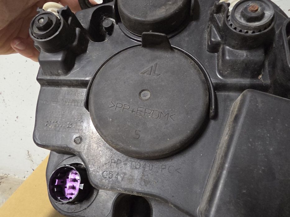 Lampy przednie przód FIAT 500 lewa prawa kpl

Lampy przednie przód FI