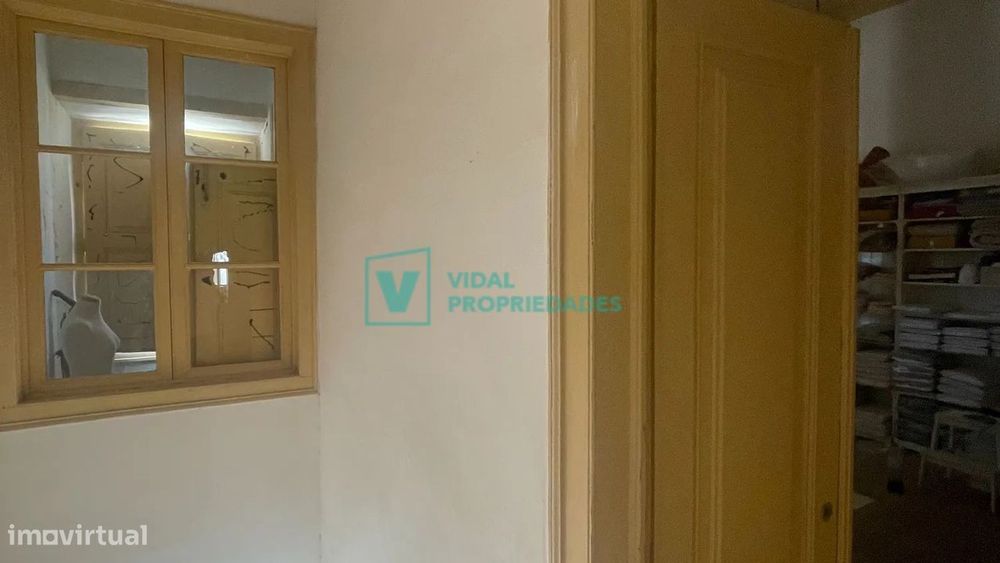Prédio T8 em Faro com terraço e varanda