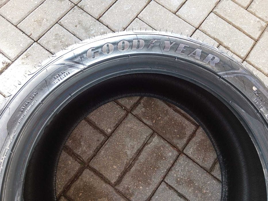 Pneus Goodyear Bridgestone