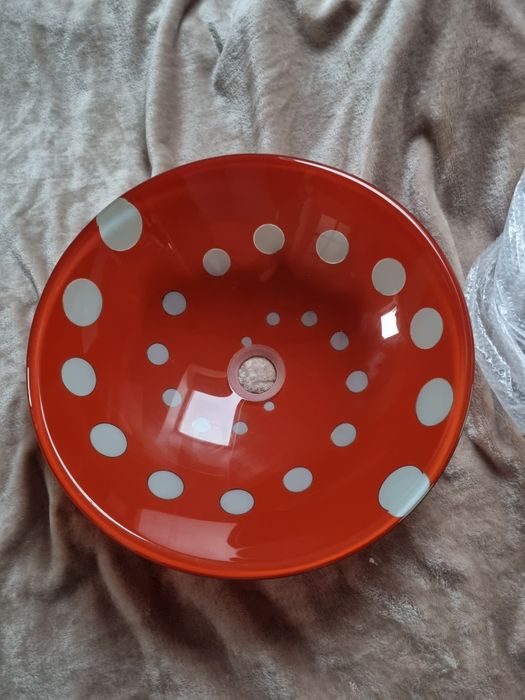 Umywalka misa szklana nadblatowa