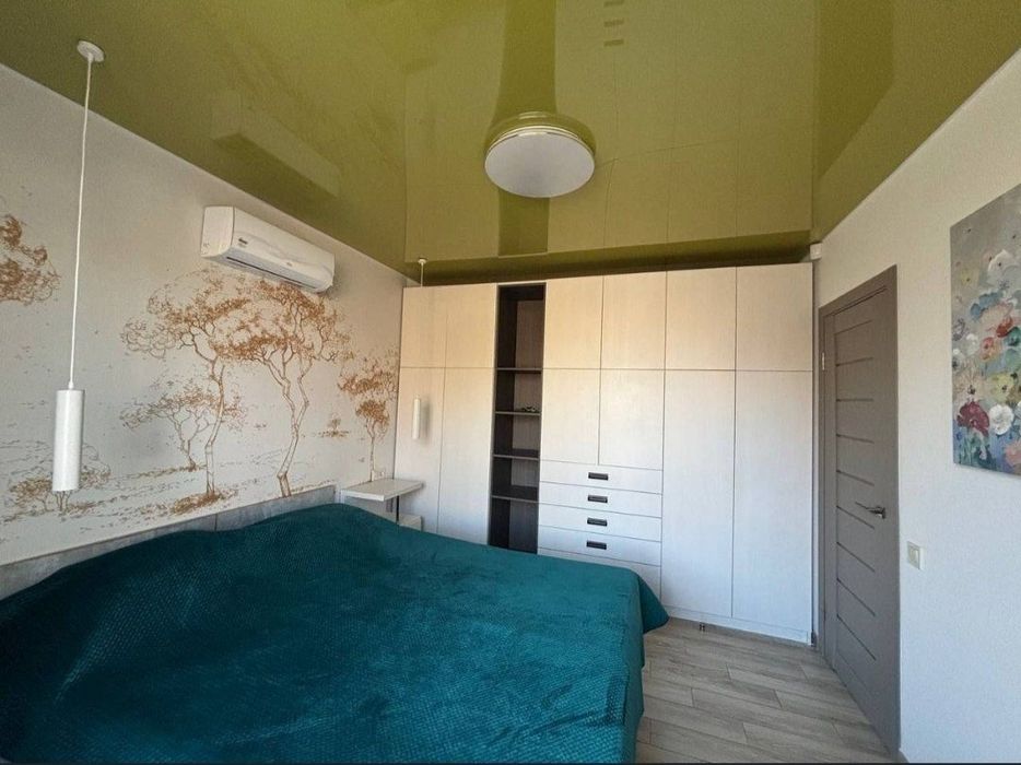 Здається 2-х кімнатна квартира - студія і спальня, район Нагорки