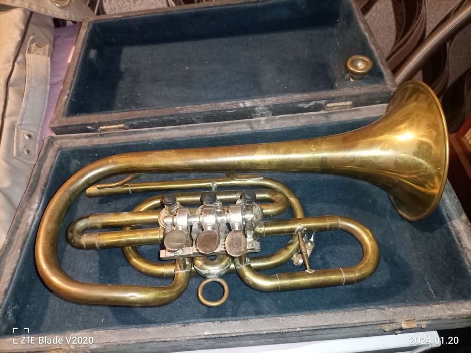 Корнет духовий інструмент