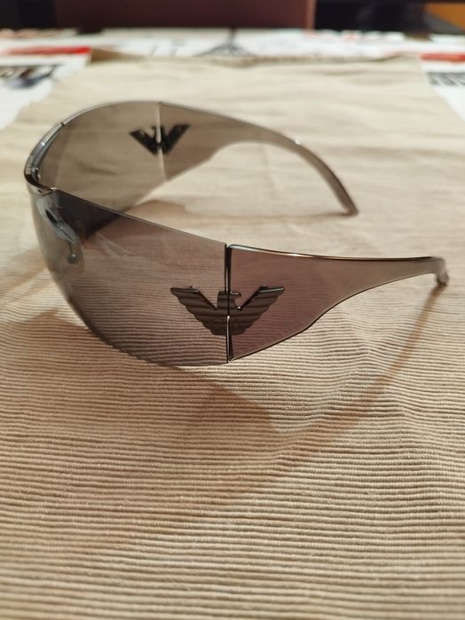 vendo óculos  de sol Carrera originais em bom estado.