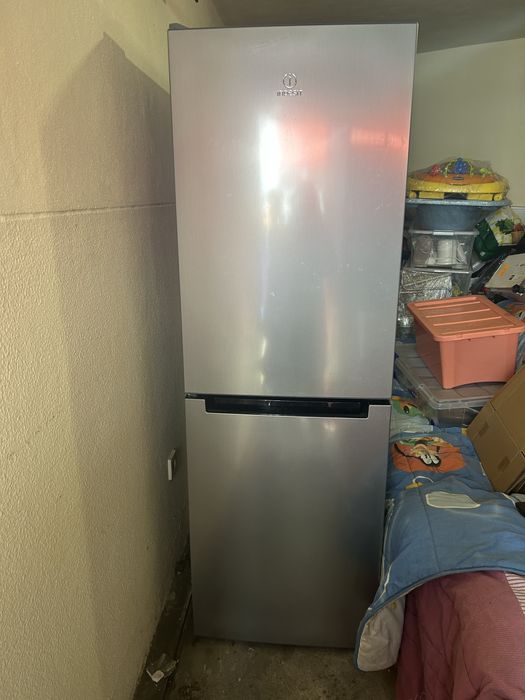 Frigorifico combinado Indesit