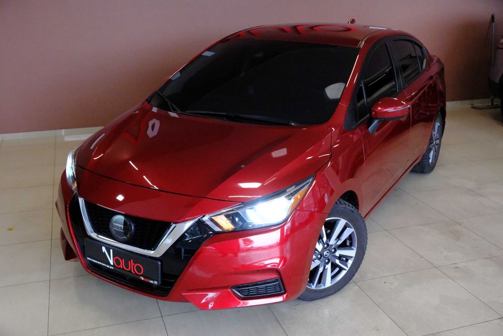 Nissan Versa 2020
