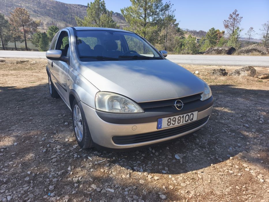 Opel corsa, 1.7 dti, 5 lugares 3 portas com excelente aspecto e muito bom de mecânica