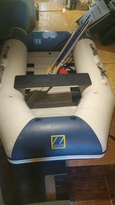 Zestaw ponton Zodiac C240 i nowy silnik zaburtowy Yamaxa MX18