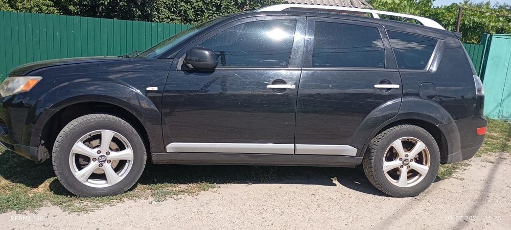 Продам автомобіль для фронту