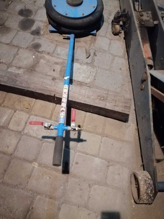 Podnośnik TIR hydrauliczna lewarek