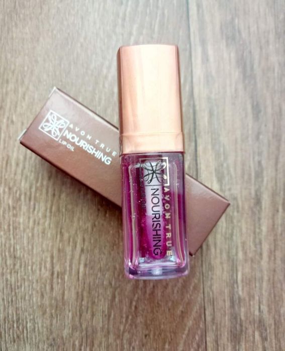 Масла для губ, 2 вида по 150 грн