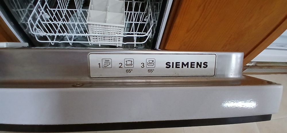 Máquina lavar loiça Siemens