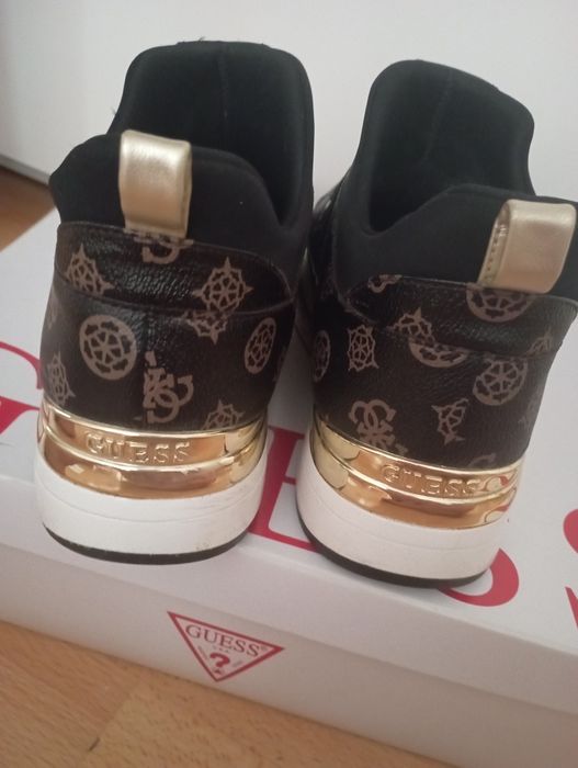 Sneakersy guess 39