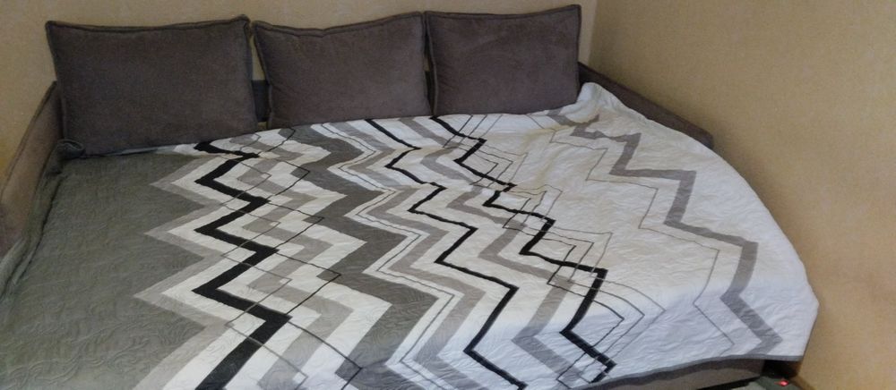 Здається одно кімнатна квартира по вулиці  А.Мельника