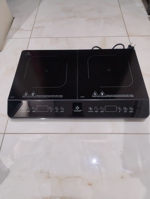 Płyta indukcyjna, przenośna, 2 stanowiska, do gotowania