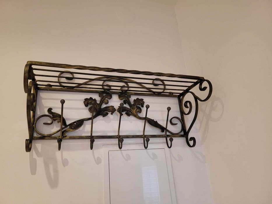 Żeliwny wieszak zeliwny