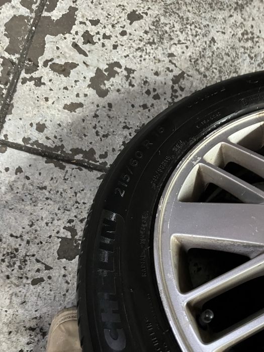 Jantes 16 Ford 7J ET 50 5X108 com pneus Michelin