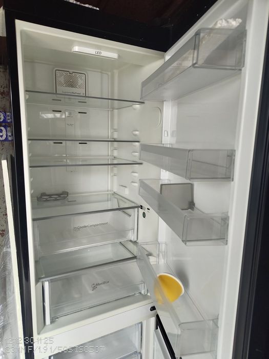 Холодильник бу .