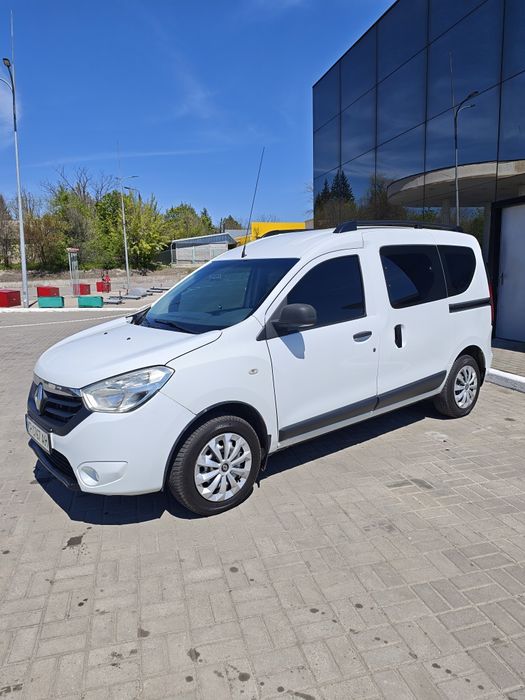 Рено докер Рено кенго Renault dokker kangoo