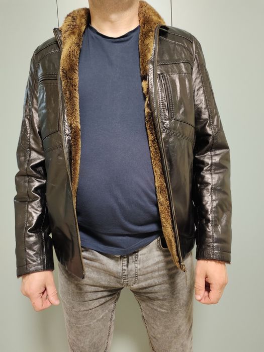 Шкіряна зимова куртка 48р