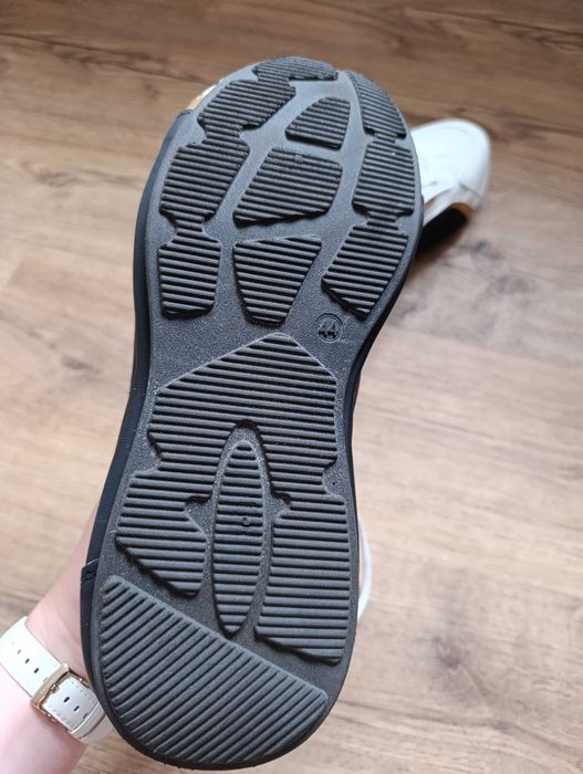 Buty męskie r 44