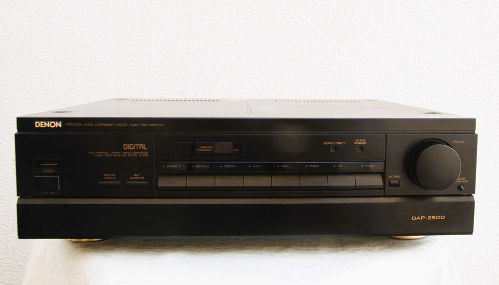 Pré-Amplifier - Denon DAP-2500