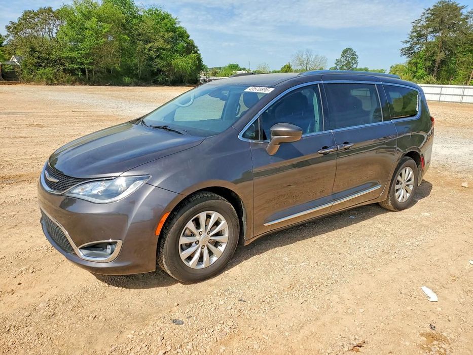 Chrysler Pacifica